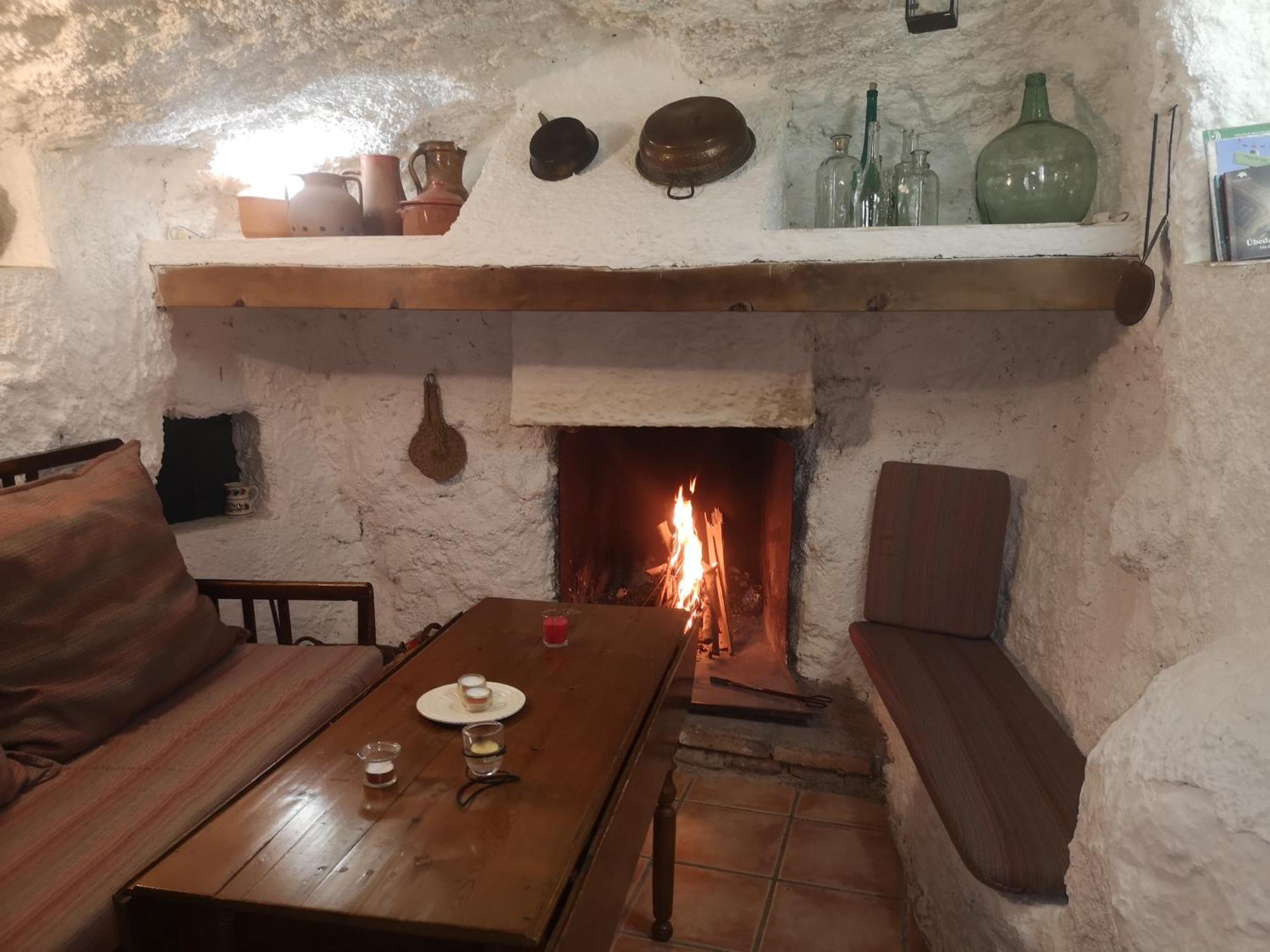 Gasthaus Cueva El Parral Pegalajar Exterior foto